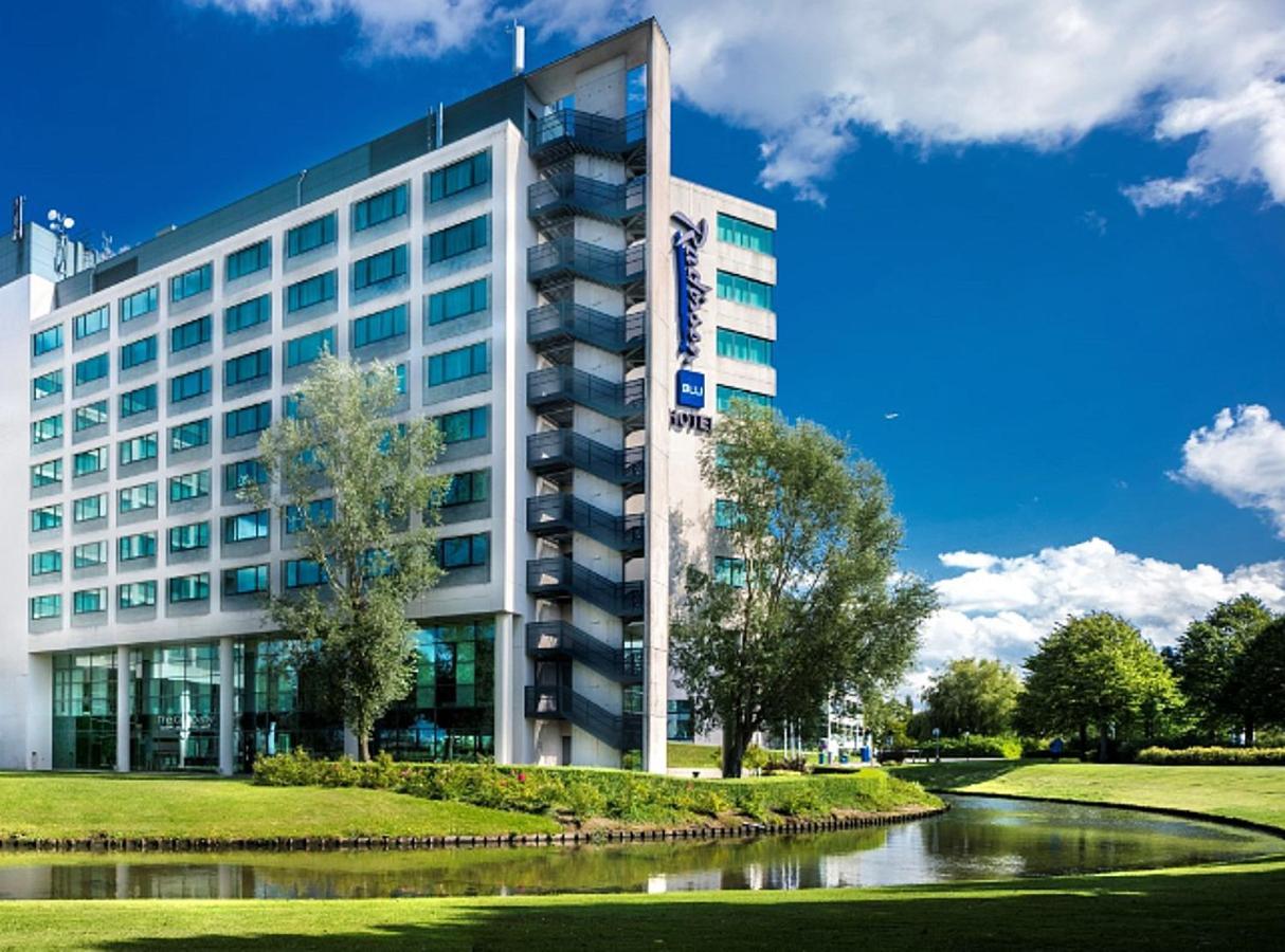 Radisson Blu Hotel Amsterdam Airport, Schiphol Схипхол Екстериор снимка