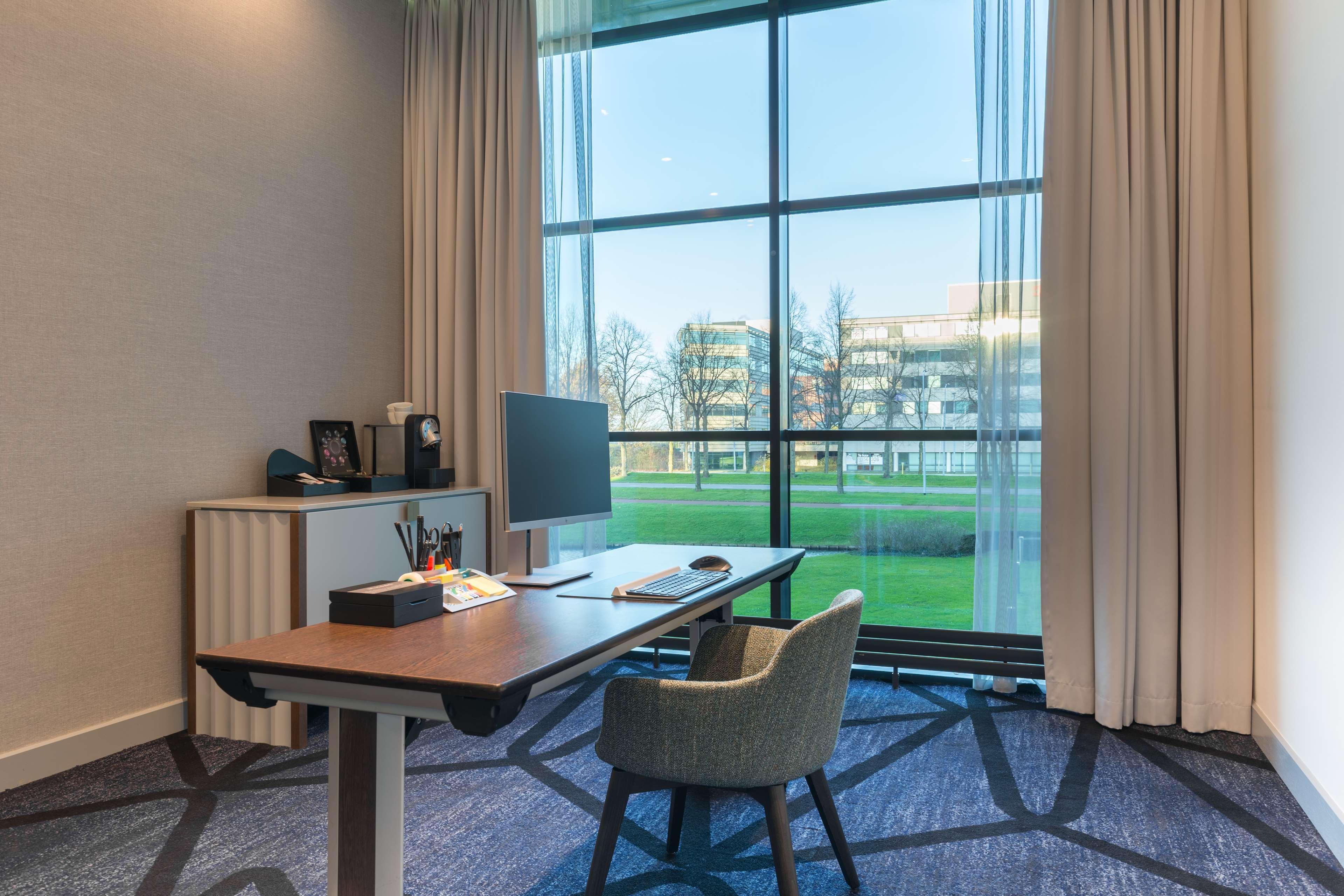 Radisson Blu Hotel Amsterdam Airport, Schiphol Схипхол Екстериор снимка