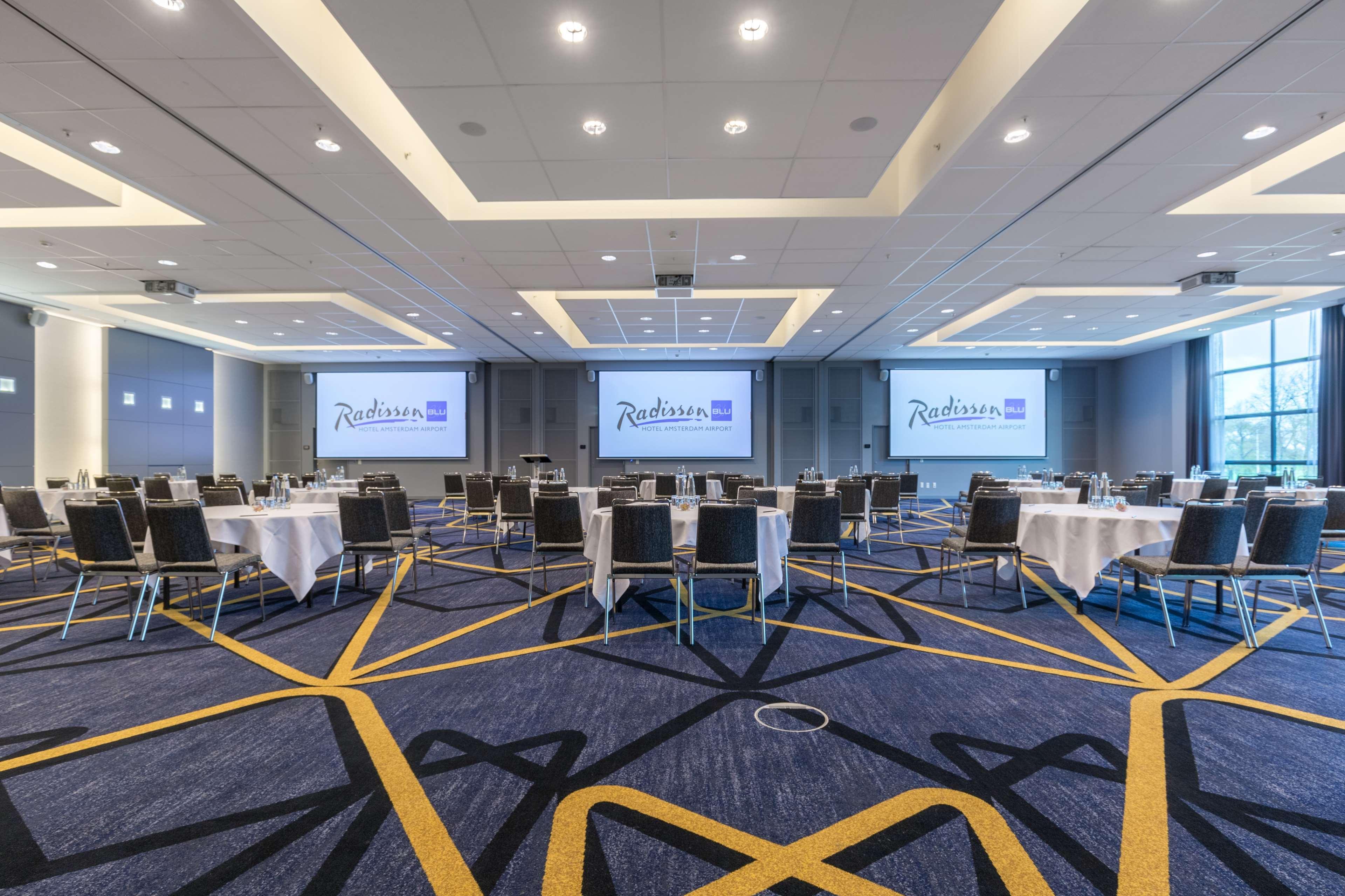 Radisson Blu Hotel Amsterdam Airport, Schiphol Схипхол Екстериор снимка