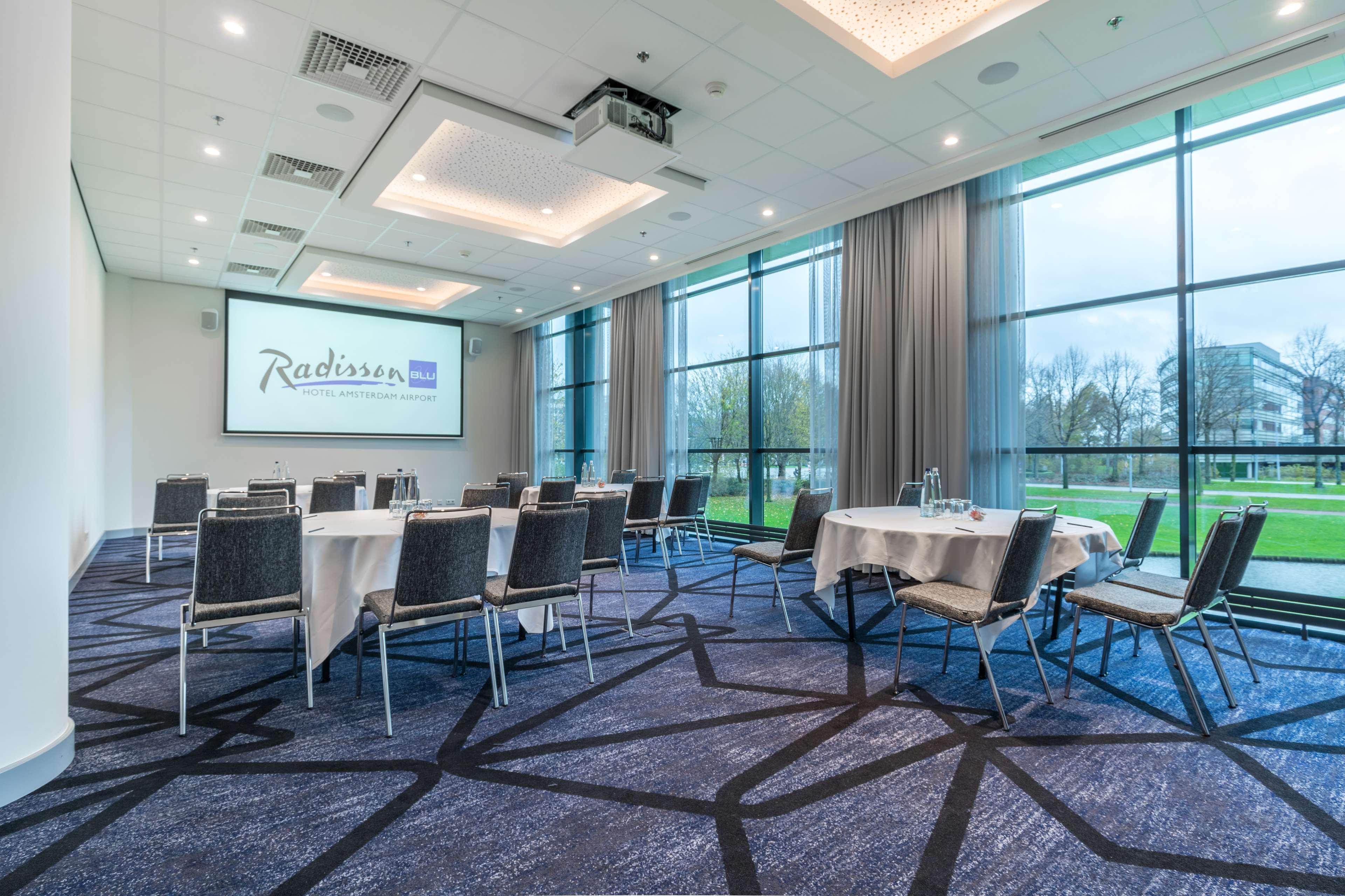 Radisson Blu Hotel Amsterdam Airport, Schiphol Схипхол Екстериор снимка