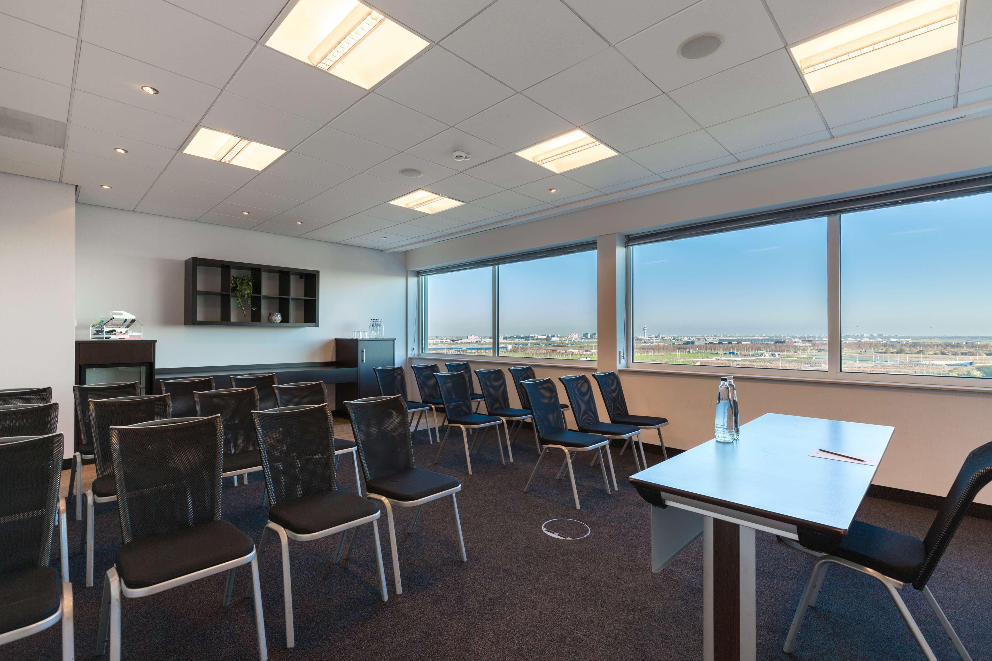 Radisson Blu Hotel Amsterdam Airport, Schiphol Схипхол Екстериор снимка