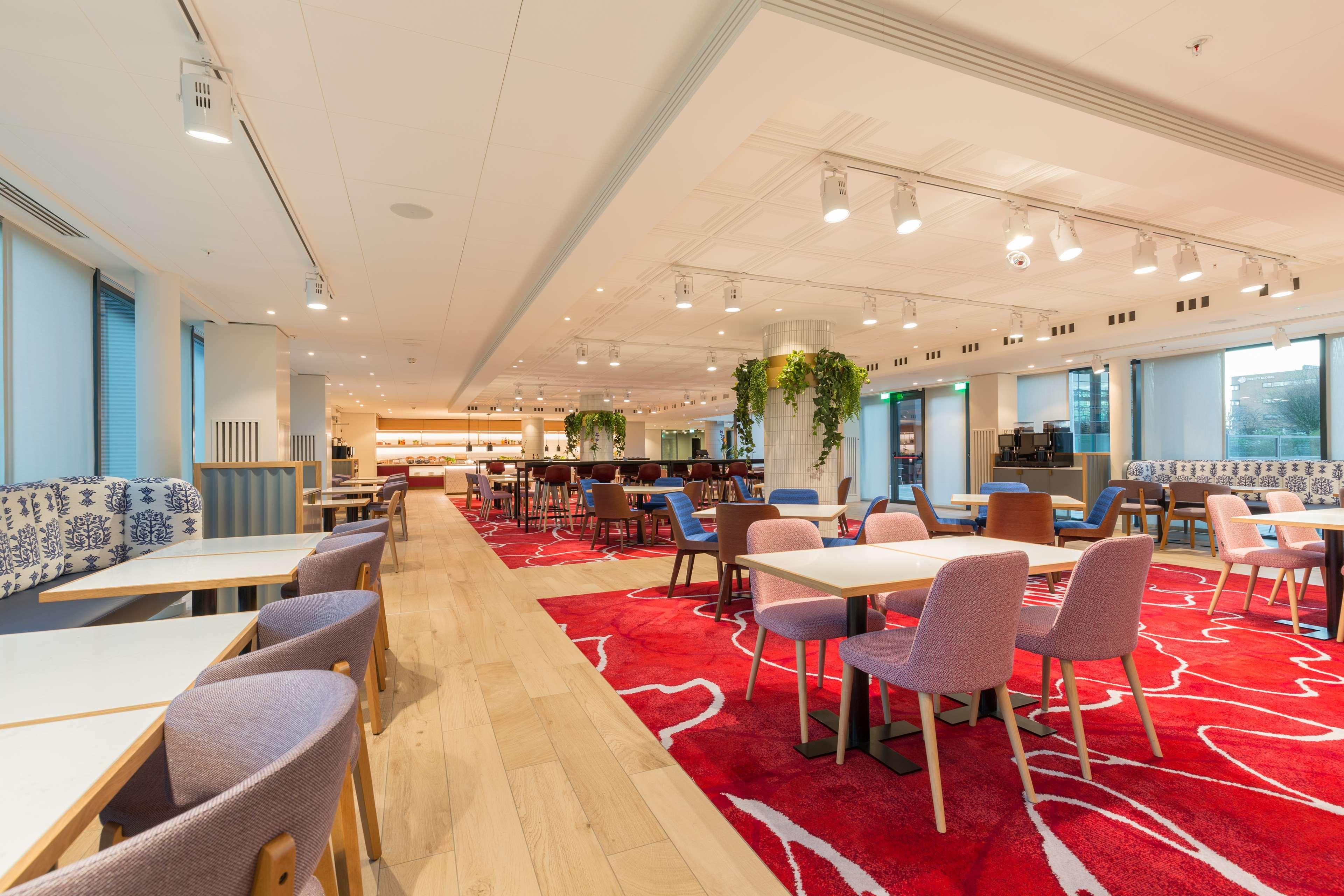 Radisson Blu Hotel Amsterdam Airport, Schiphol Схипхол Екстериор снимка